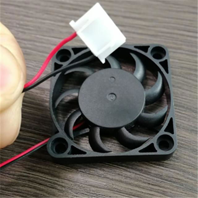 China High Speed 3006 12V DC Fan 2