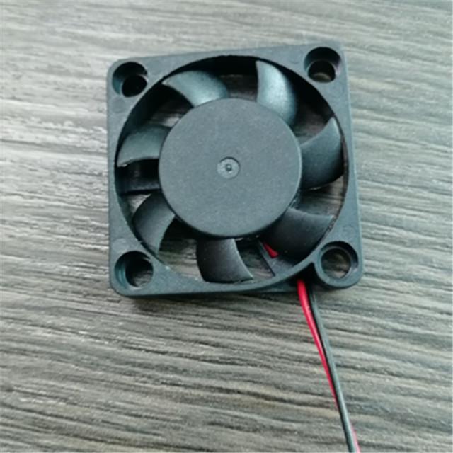 China High Speed 3006 12V DC Fan 5