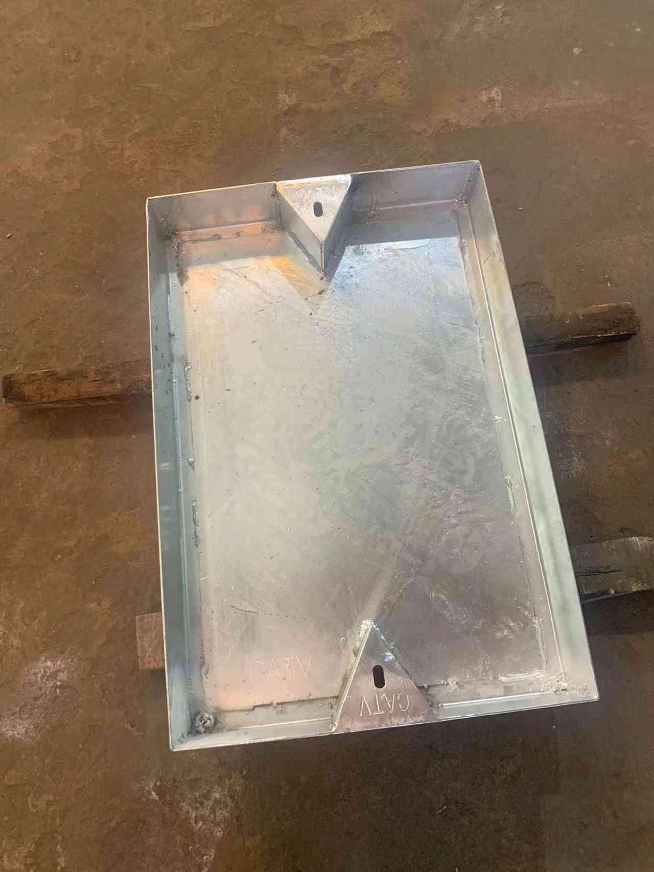 香港 中电沙井盖 沙井渠盖 雨水渠盖 坑渠盖. 5