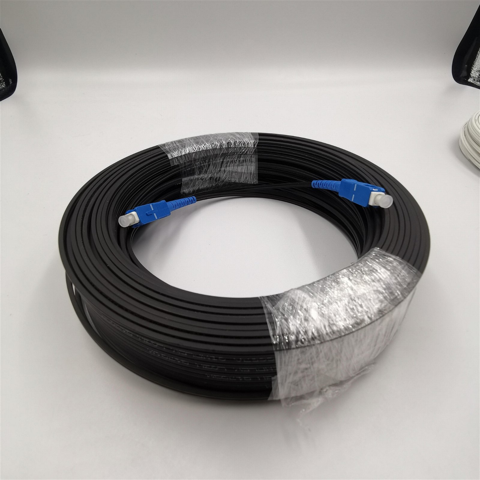 FTTX Outdoor Flat Drop Cable 100m,200m,1,2,4 Core,G657A2 Fiber Optic Cable FTTH  4