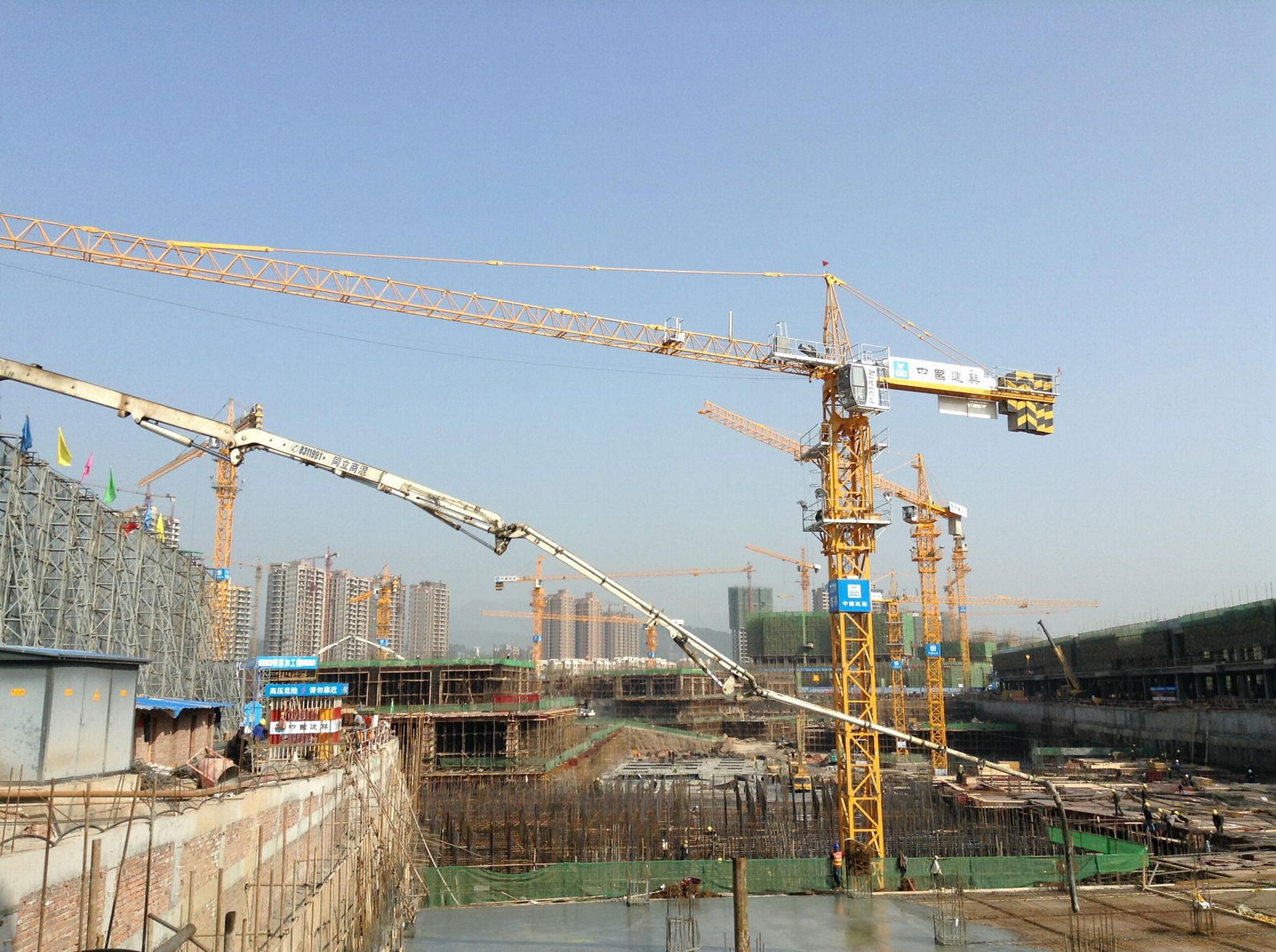 TOWER CRANE MC120B-6T 60M JIB 