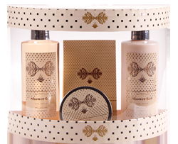 Customized Toiletry Gift Set