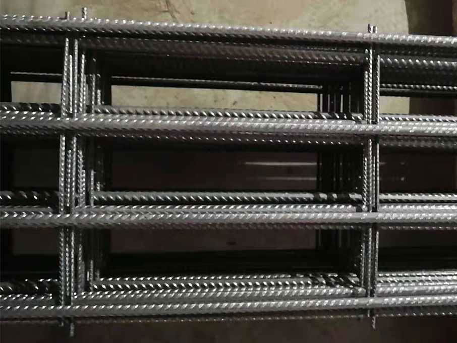 Trench mesh reinforcement for footing slab construction and Waffle rafts beam an