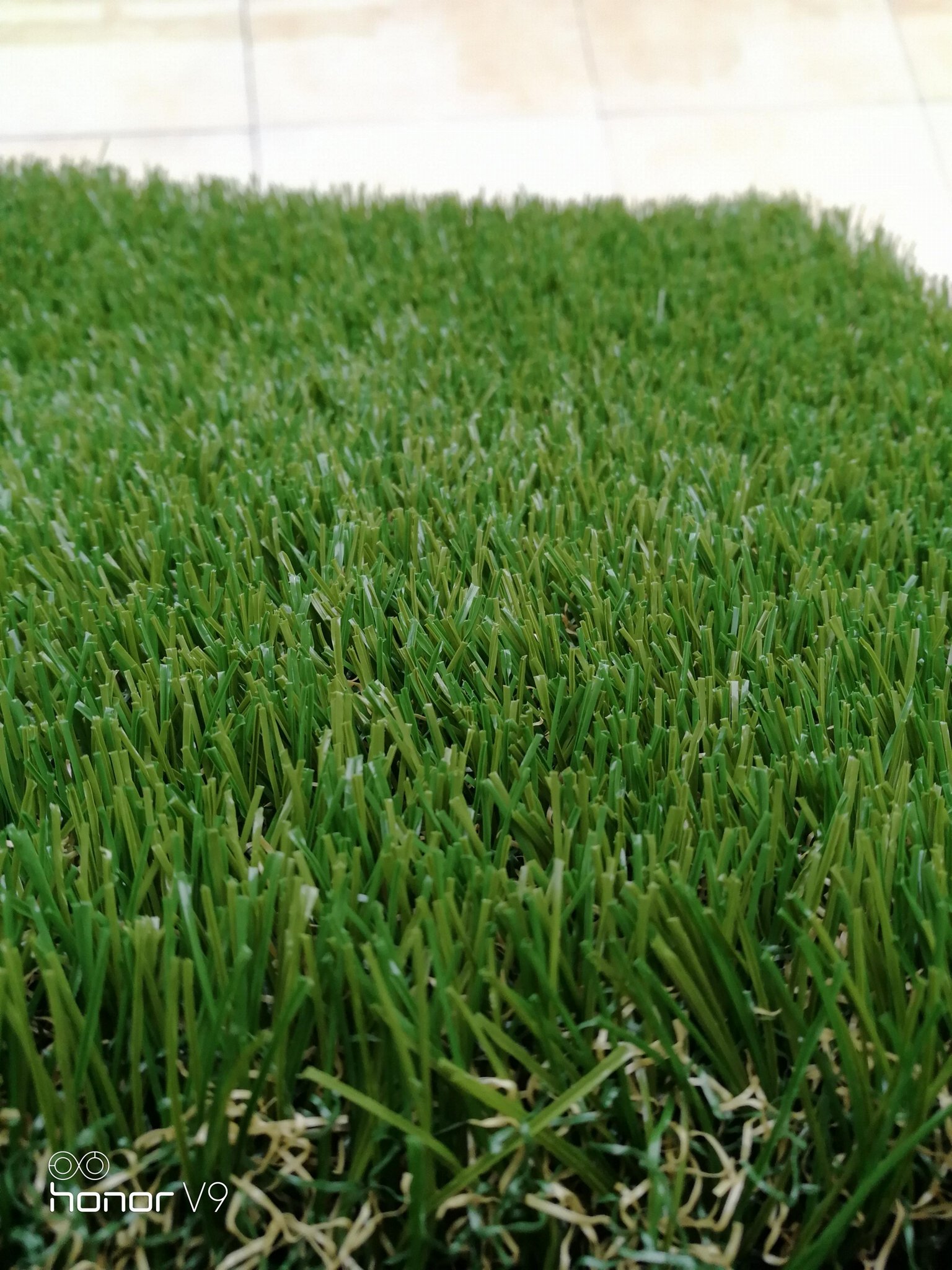 8 years warranty UV resistant natural looking artificial grass for landscape