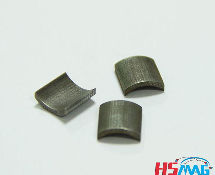 N35AH N35EH Small Arc Laminated NdFeB Magnets