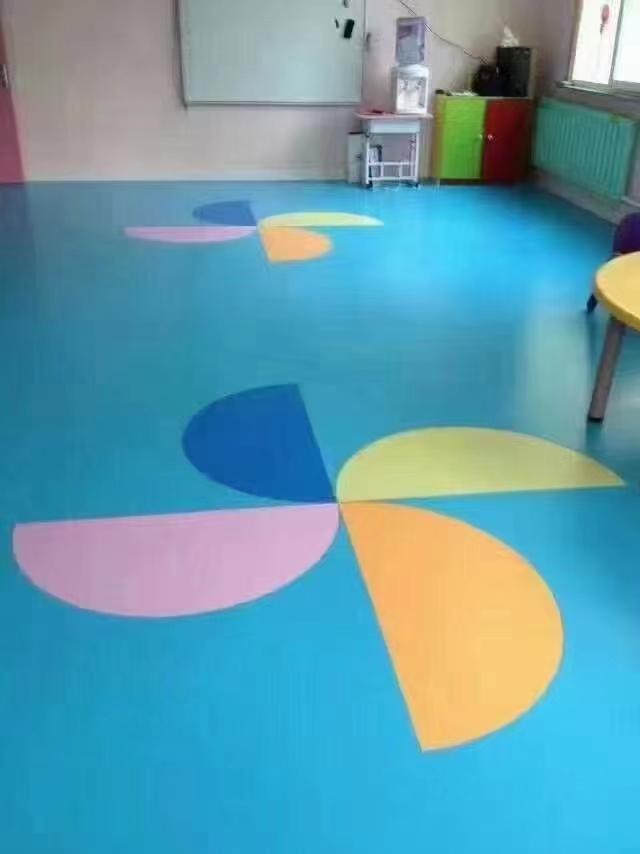 幼儿園學校專用LG耐磨防滑PVC塑膠卷材地板 5