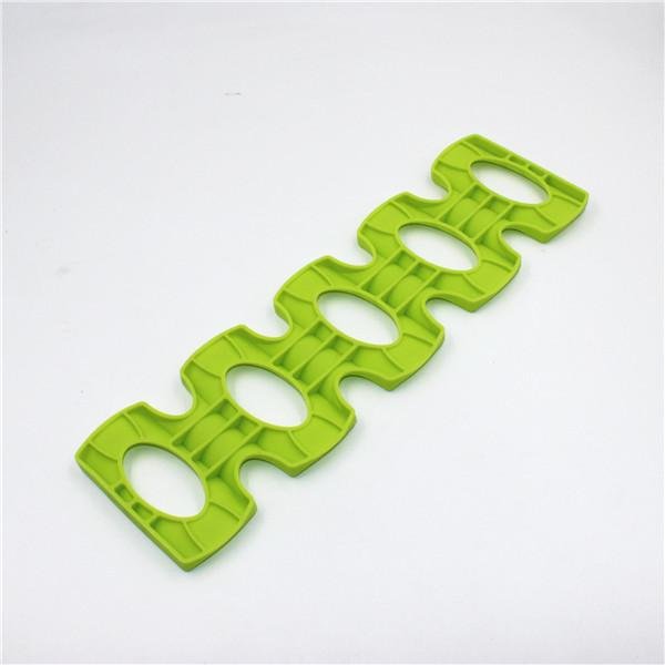 Eco-friendly Foldable Silicone Beer Can Space Saver Holder  Wine Bottle Mat