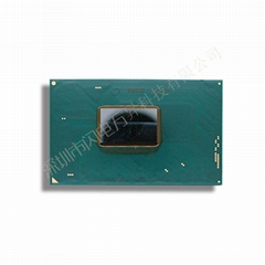 Intel   CPU  i7-7820HQ  SR32N