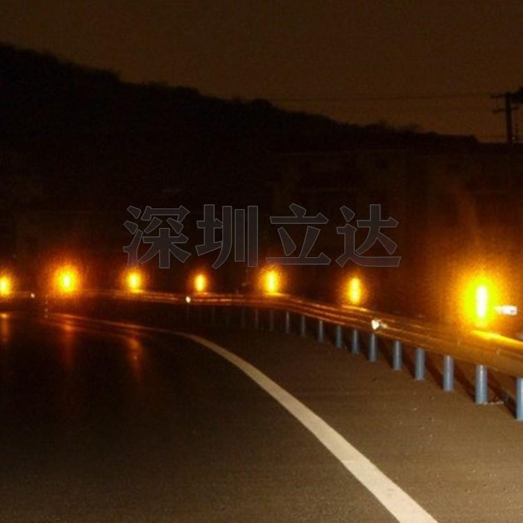 深圳立達霧區智能引導系統 公路邊緣輪廓燈 5
