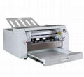 Sheet label cutter