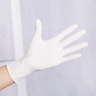 The disposable nitrile gloves 4