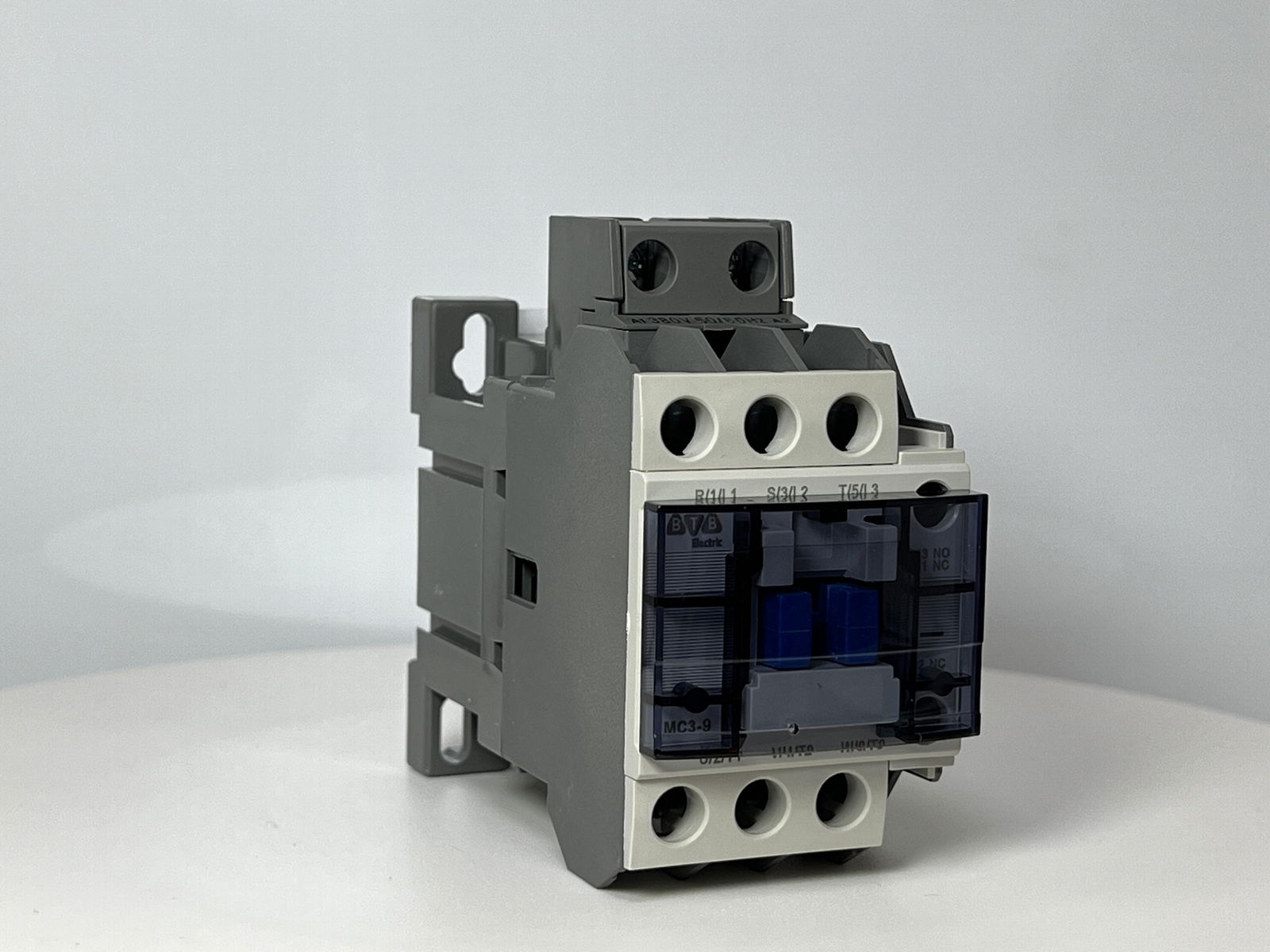 AC CONTACTOR 4