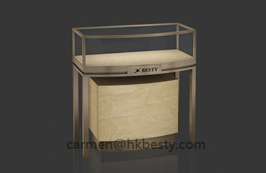      Luxury Besty Metal Display Case with LED light