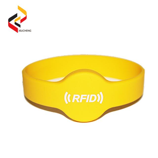 Customized NFC NTAG213 Silicone Bracelets  3