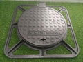 Ductile Iron Manhole Covers with Frame En124 2