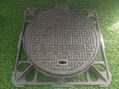 Ductile Iron Manhole Covers with Frame En124 4