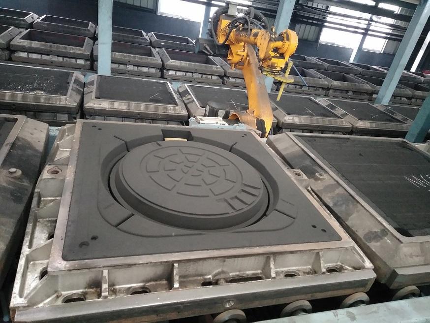 Ductile Iron Manhole Cover Class C250 D400 5