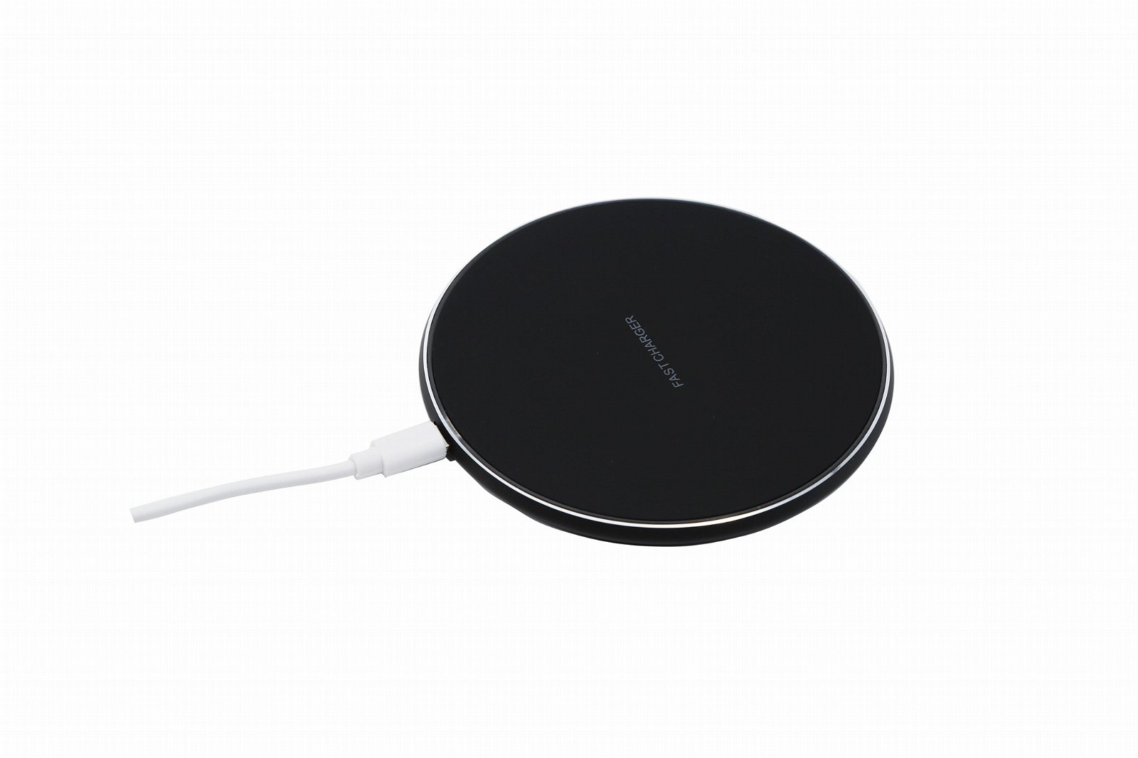 2022 New Fast Charging 10W Portable Qi Wireless Charger Cell Phone Charging Pad  5