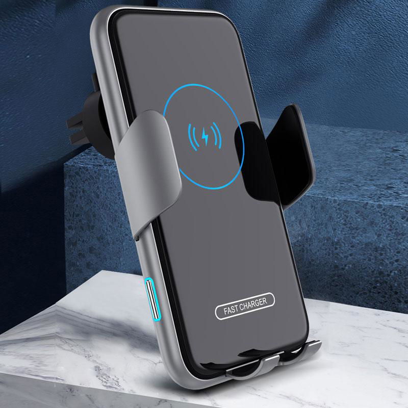 New Arrival Automatic Clamping Smart Sensor Wireless Car Charger in Metal Shell