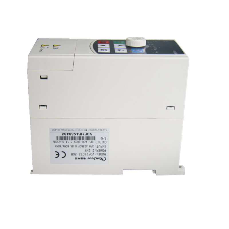 small power machine use 2020new series ac drive 1.5kw 3 phase frequency inverter 4