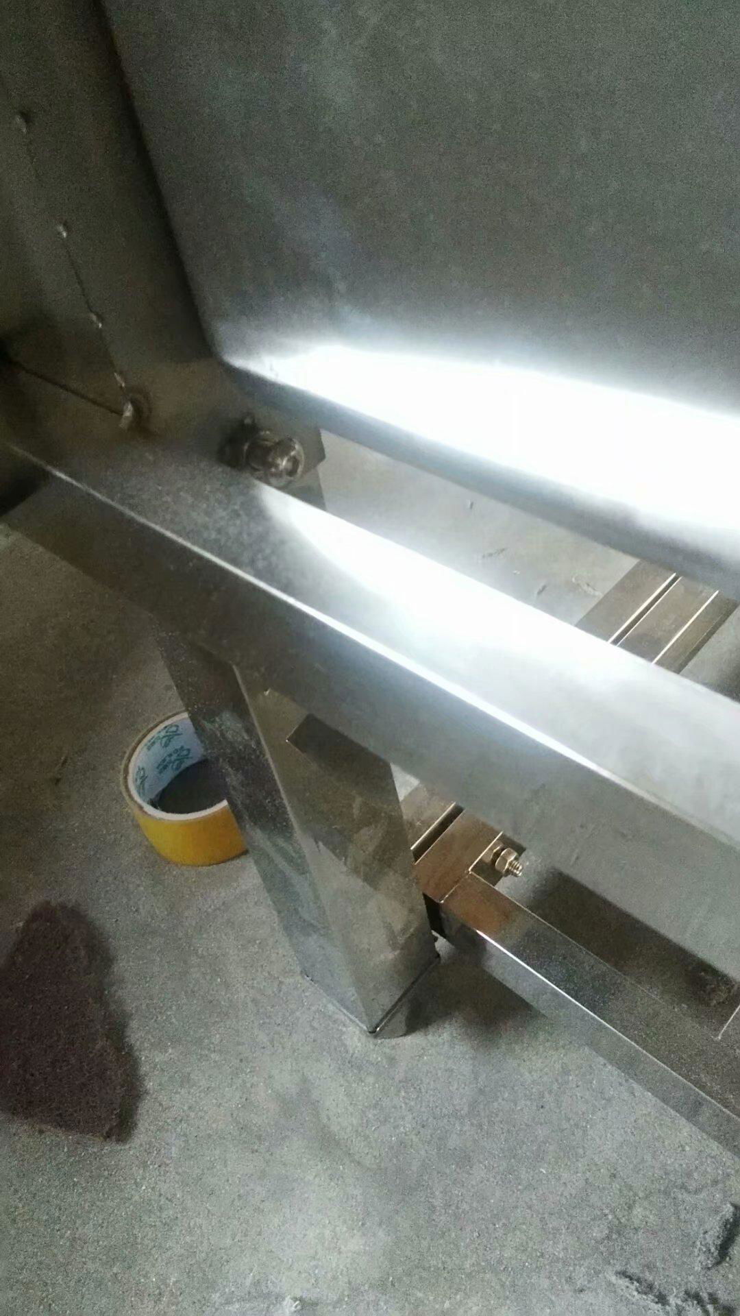 stainless steel kitchen sink 4