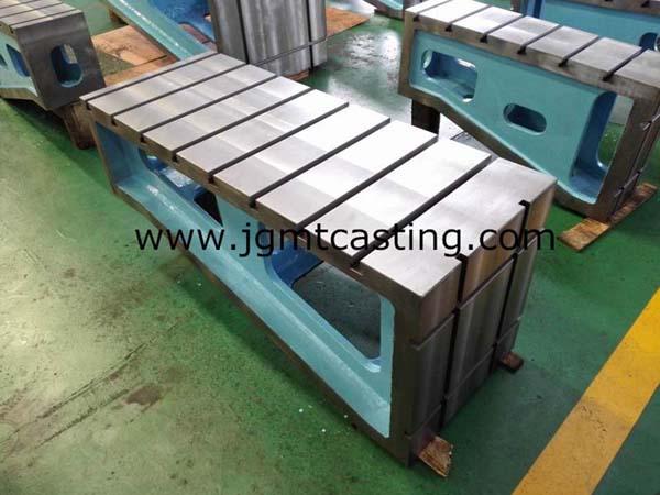 professional cast iron angle plates T-slots bent table for measuring  3