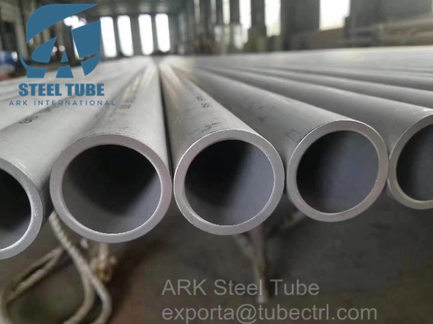 Seamless Stainless Steel Tube ASTM A312 TP304 Tp316 Round Tube 2