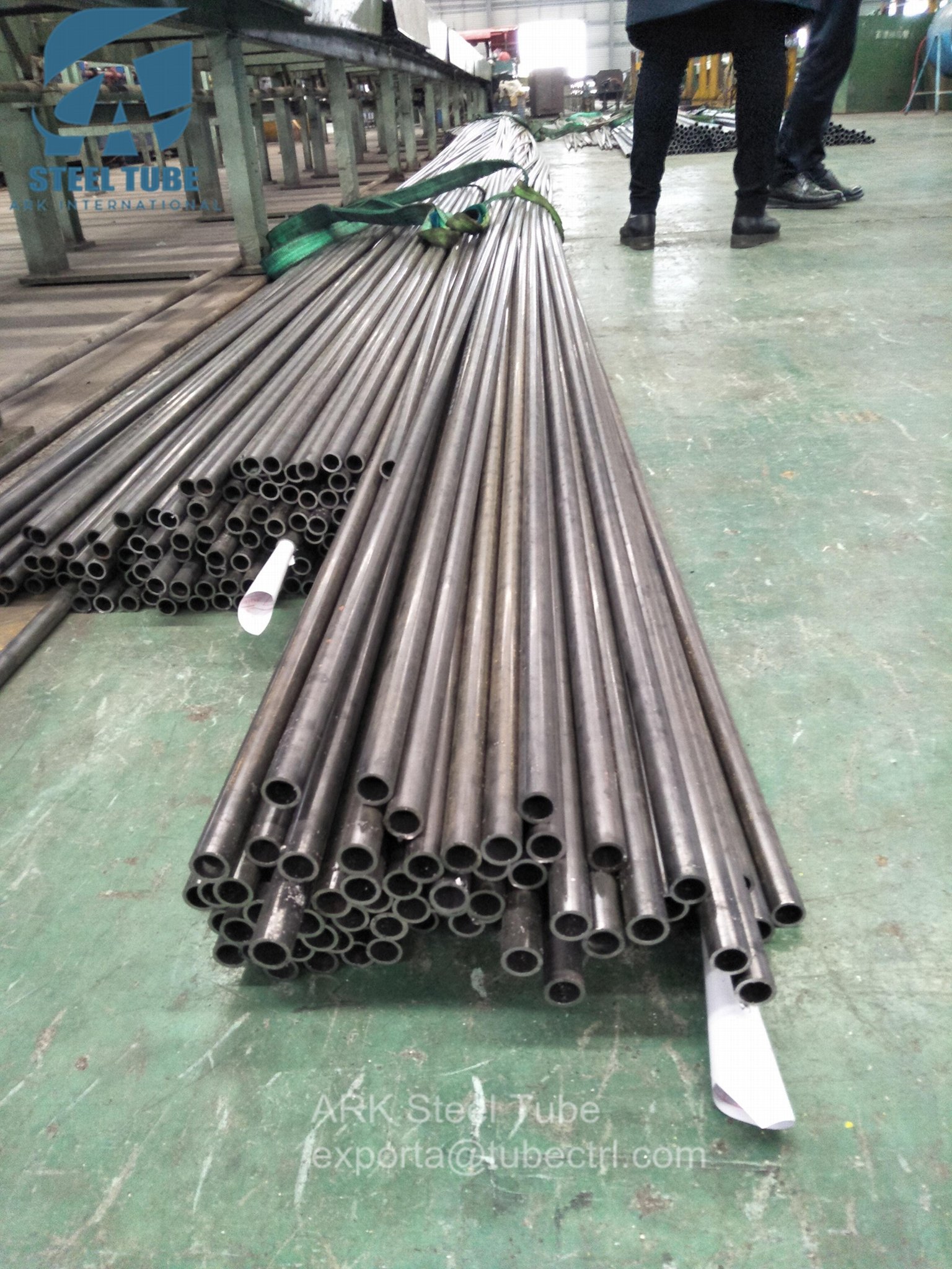 ASTM A210 T11 T36 P5 Seamless Alloy Steel Tube and Pipe 2