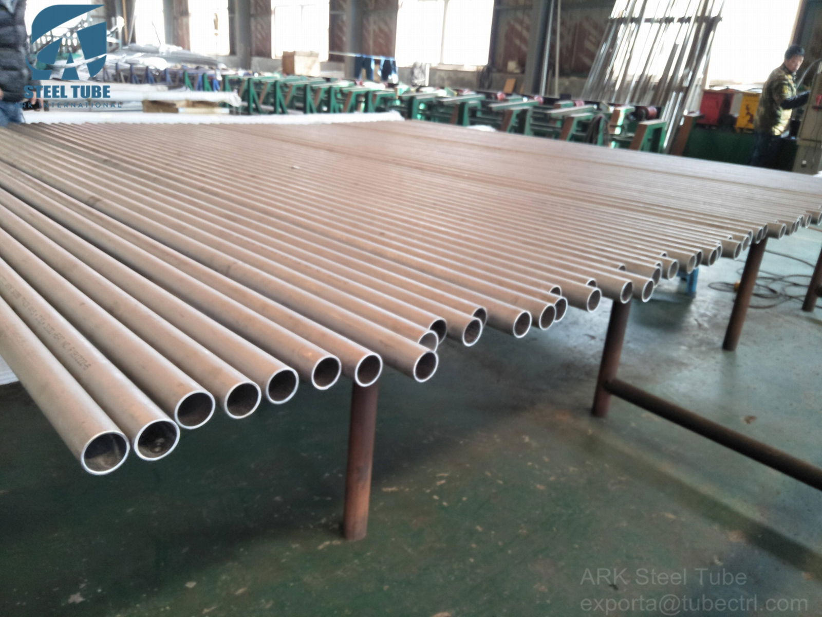 ASTM A268 400 Series Tp405 Ferritic Stainless Seamless Steel Tube and Pipe Tp410 2