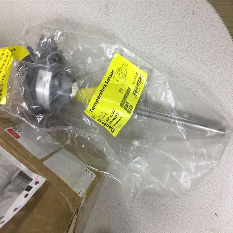 Danfoss MBS3000-MBC5150-MTB5252 pressure and temperature transmitter 5