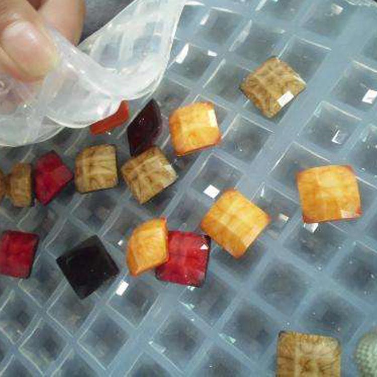 耐燒樹脂工藝品專用半透明液體模具硅膠 3