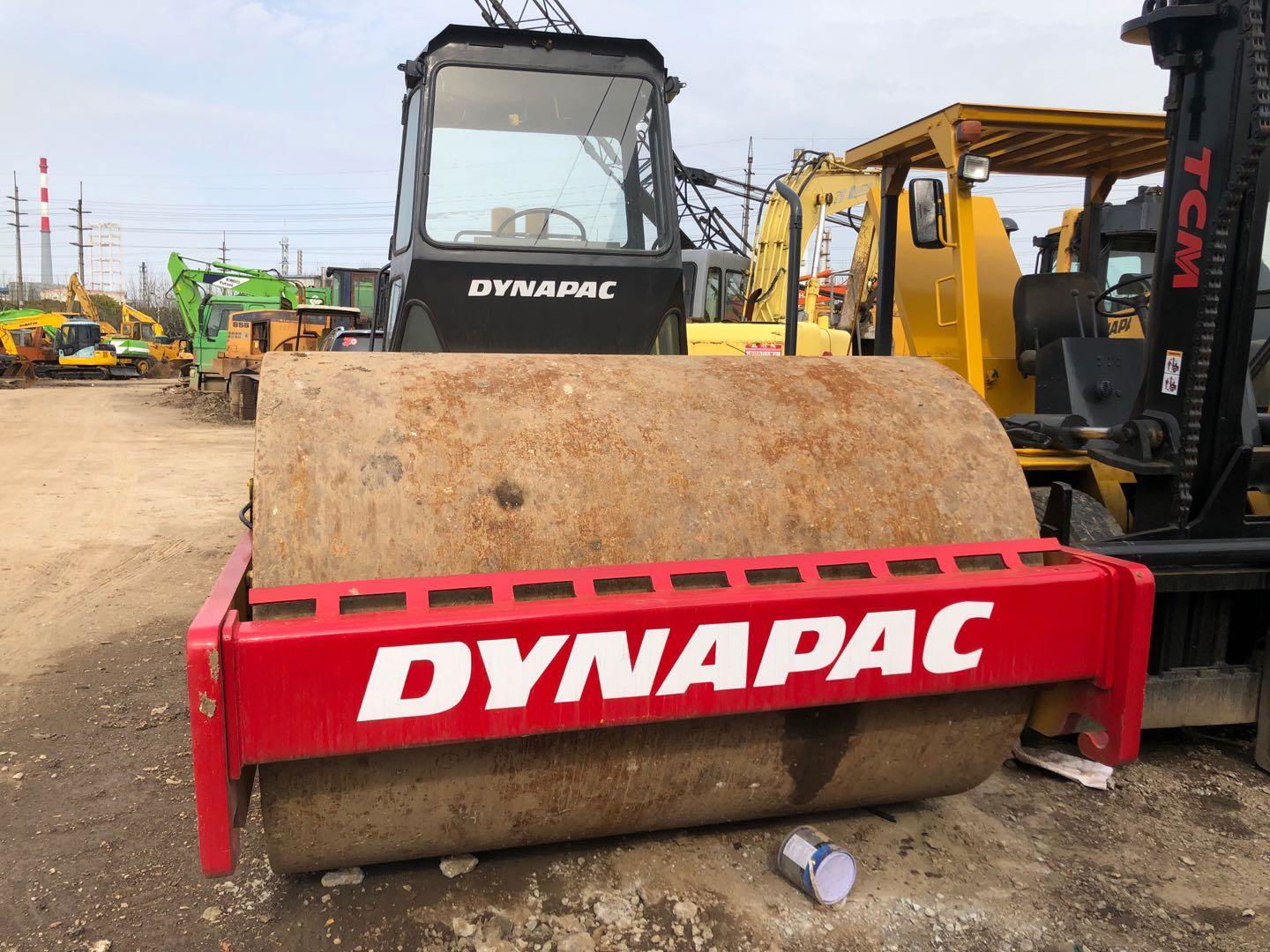 DYNAPAC CA301D ROAD ROLLER ON SALE  2