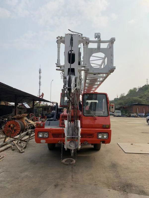 tadano used tl300e 30ton mobile crane  2