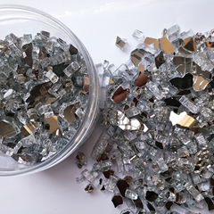 Tempered reflective fire pit glass particles