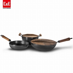 3 Piece Hammered Finished Iron Non Stick Cookware Set With Wooden Lids