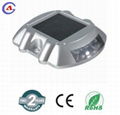 Aluminum solar marker lights for trucks