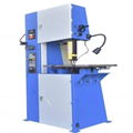 Vertical sawing machine