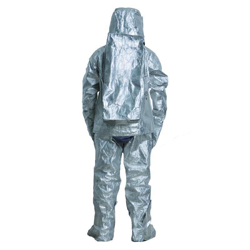 Fold-Resistant Fire Insulation Suit 3