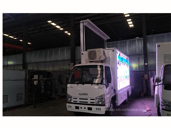 Isuzu P3 Screen Outdoor LED Mobile Billboard Advertising Truck