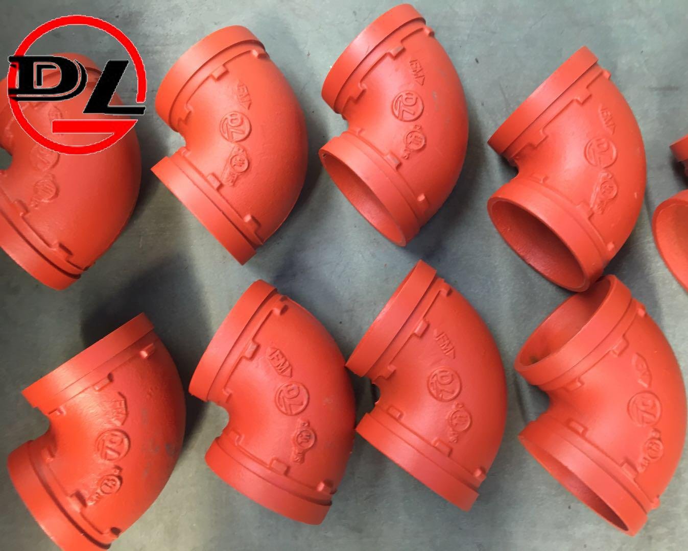 ductile iron grooved pipe fittings grooved threaded equal reducing elbow  2