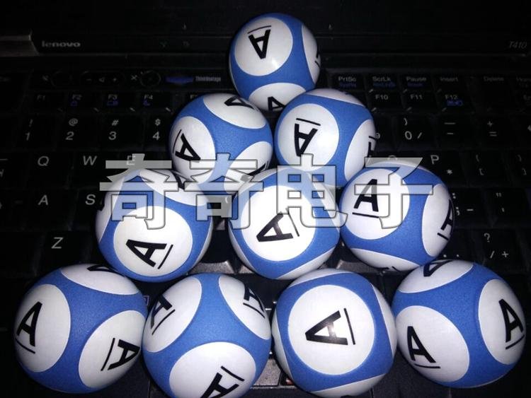 BINGO rubber balls 4