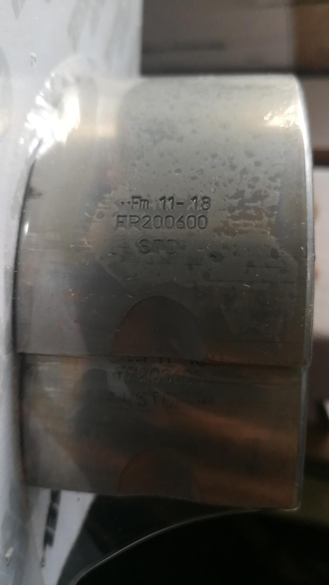 Used in Cummins VT28 engine connecting rod bearing 200600 US FP 2