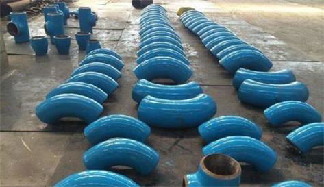 Alloy pipe fittings