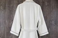 China Supplier 100% Cotton Jacquard Weave Terry Bathrobe 3