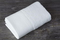 Wholesale cheap 100% cotton dobby white hotel hand towel