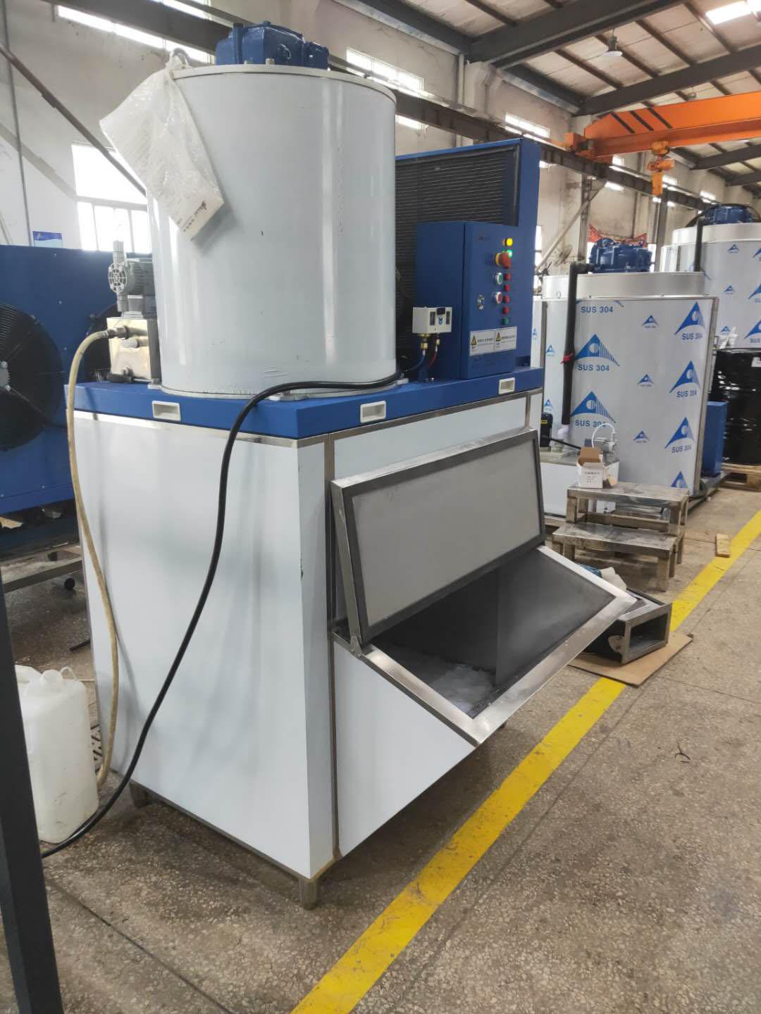 生鮮超市日產1T商用鱗片製冰機 2