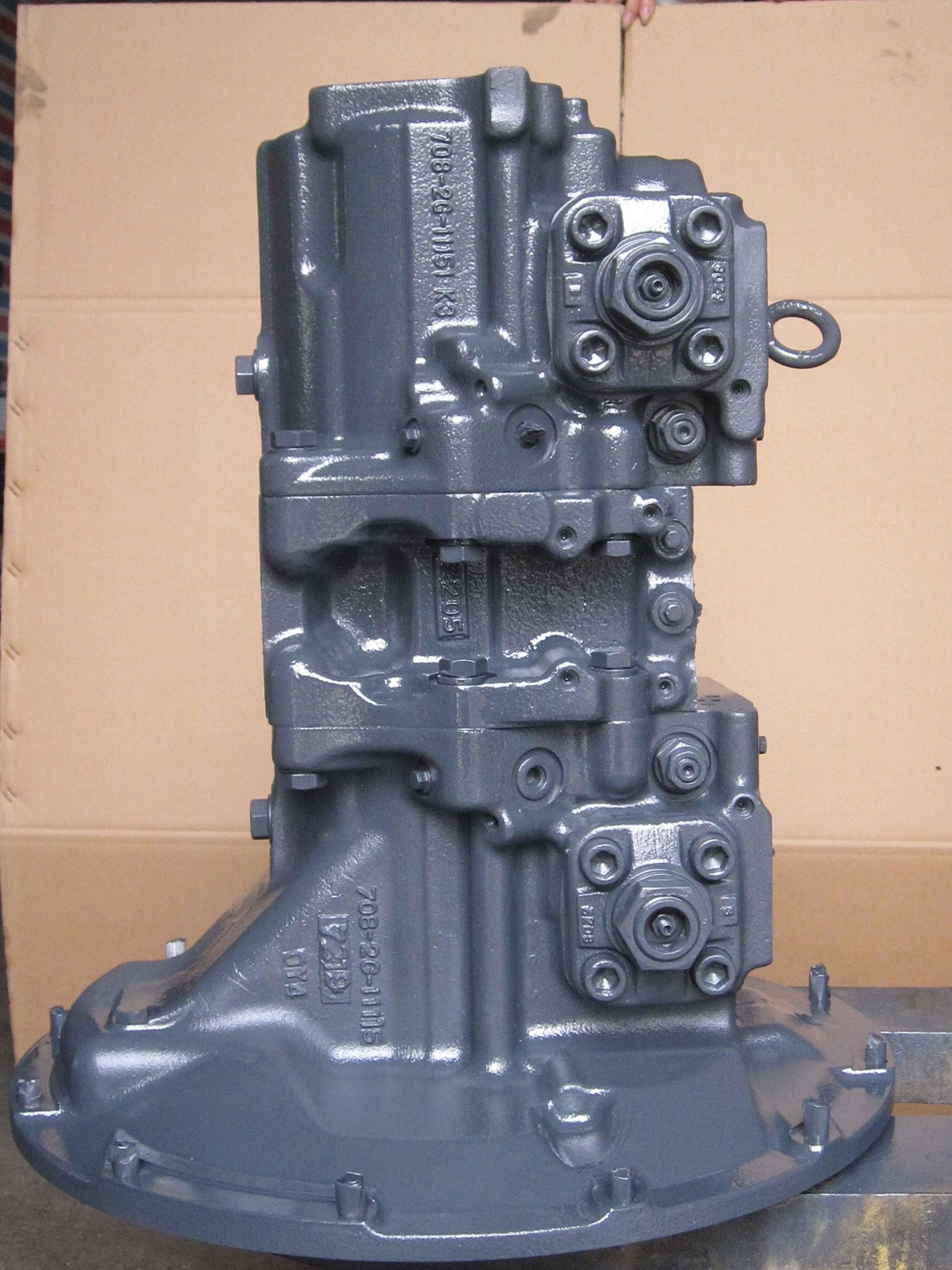 Supply Komatsu PC600-HYDRAULIC pump assembly 708-2L-00770 3