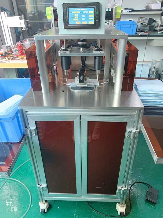 Semi-auto mask welding machine 5