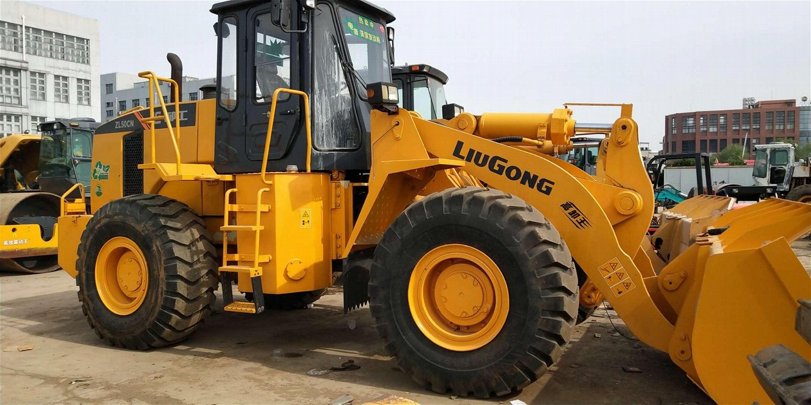 Liugong ZL50CN wheel loader sell at a low price 3