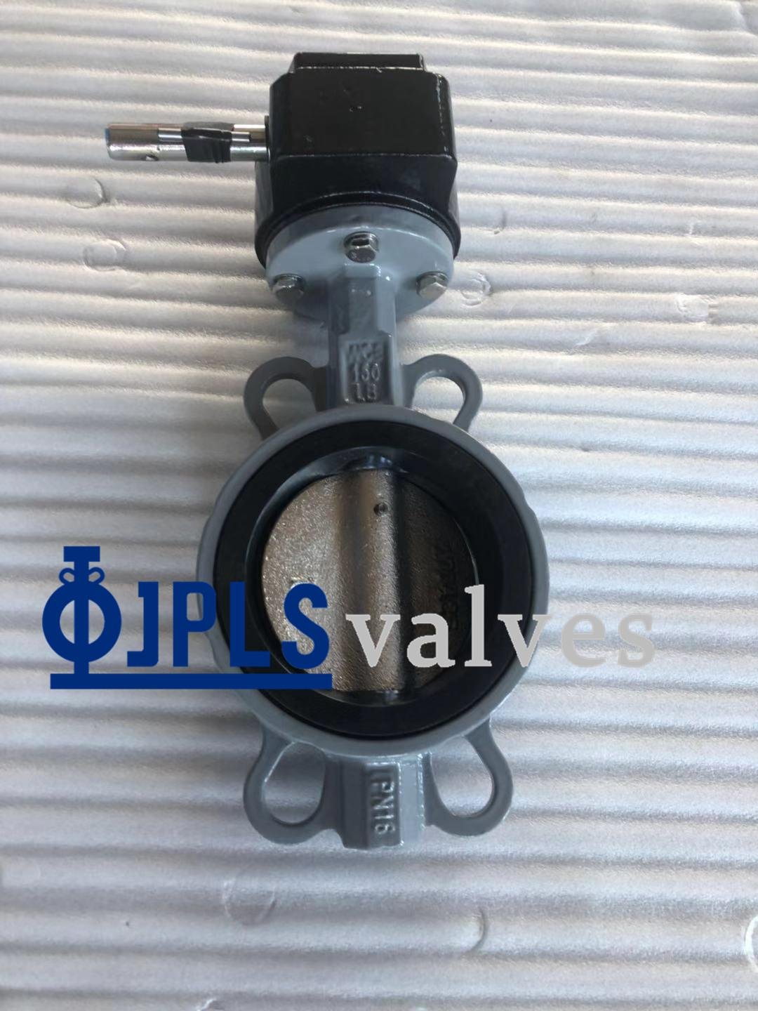 Gear Operated EPDM Seated DI Disc Cast Steel Body Wafer Butterfly Valves 3